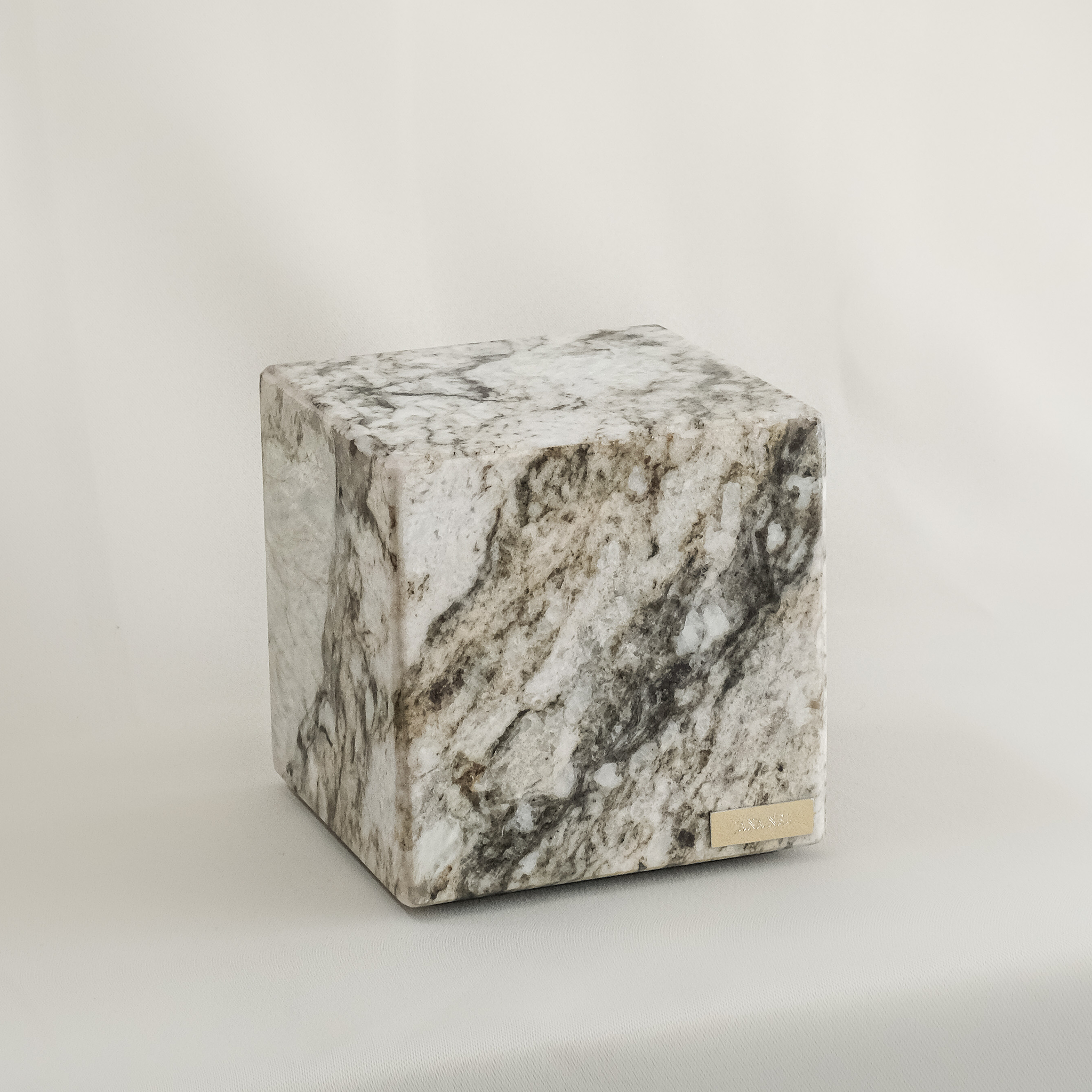 MARBLE PLINTH TALL